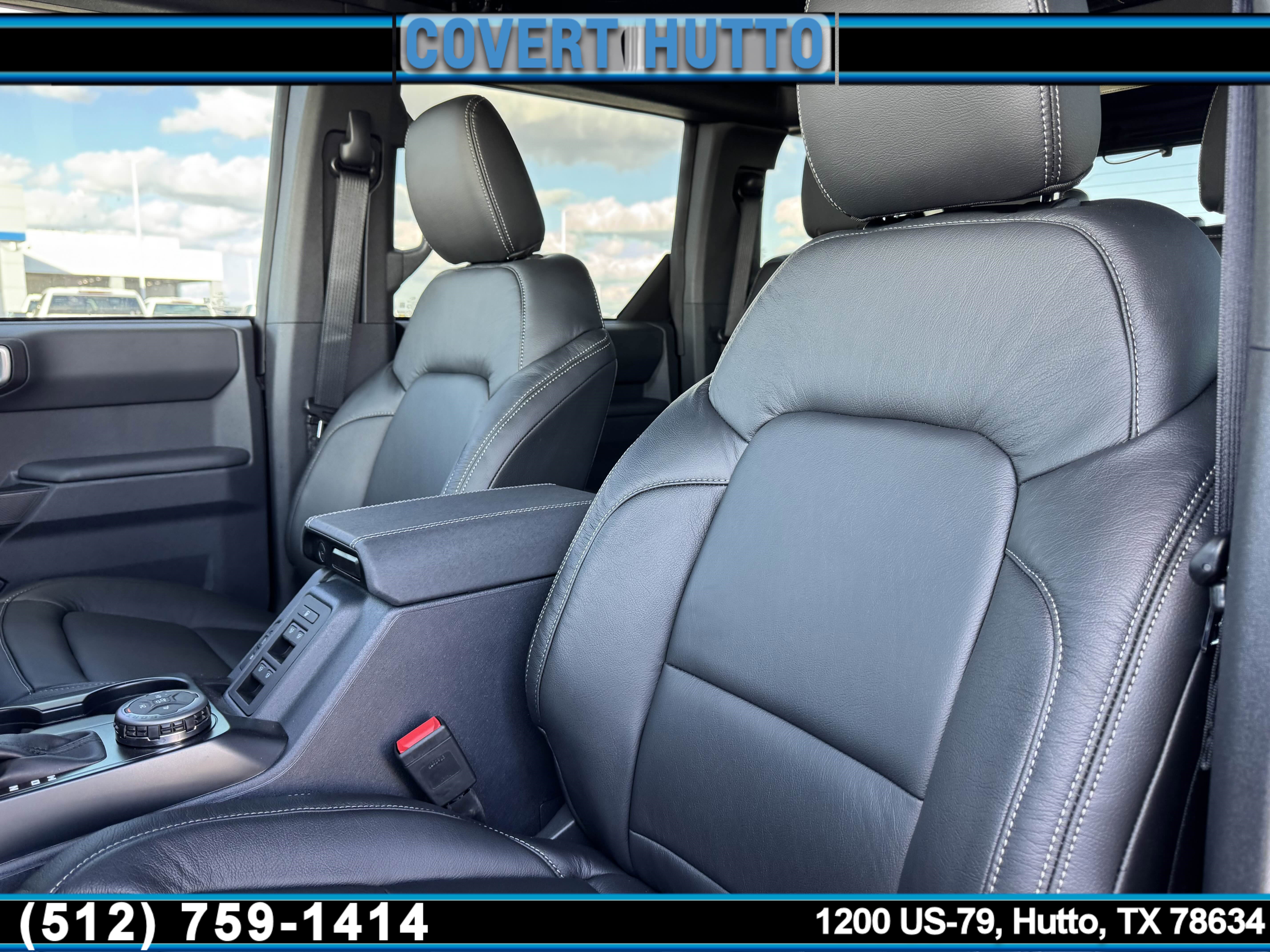 New 2025 Ford Bronco 4-Door image 14