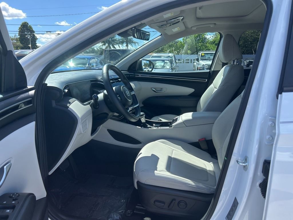 Used 2023 Hyundai Tucson SEL w/ Convenience Package image 9