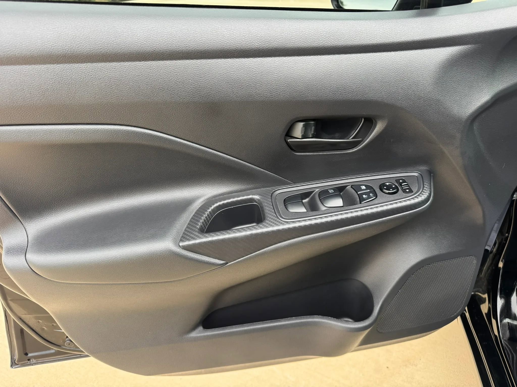 Used 2023 Nissan Versa S w/ Trunk Package FWD image 22