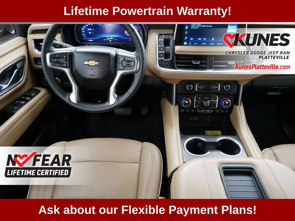 Used 2023 Chevrolet Suburban Premier AWD/4WD image 21