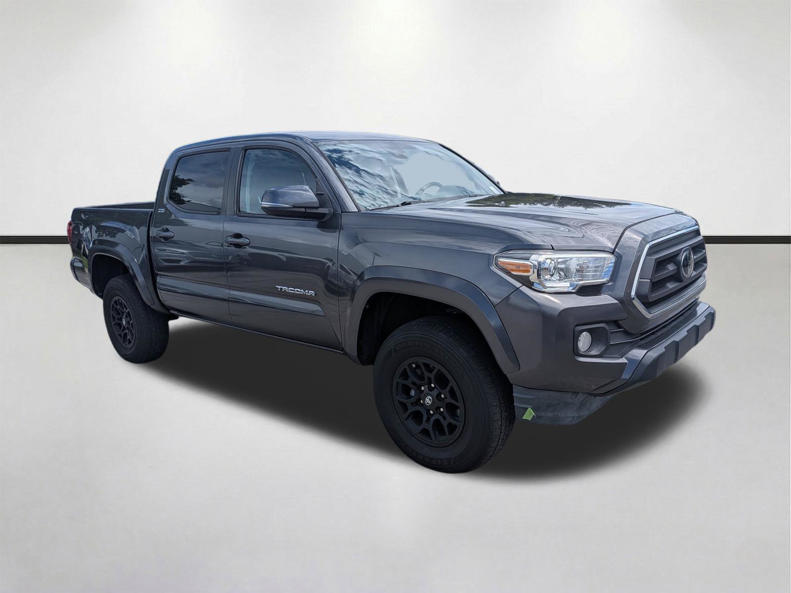 Used 2022 Toyota Tacoma SR5 w/ Technology Package