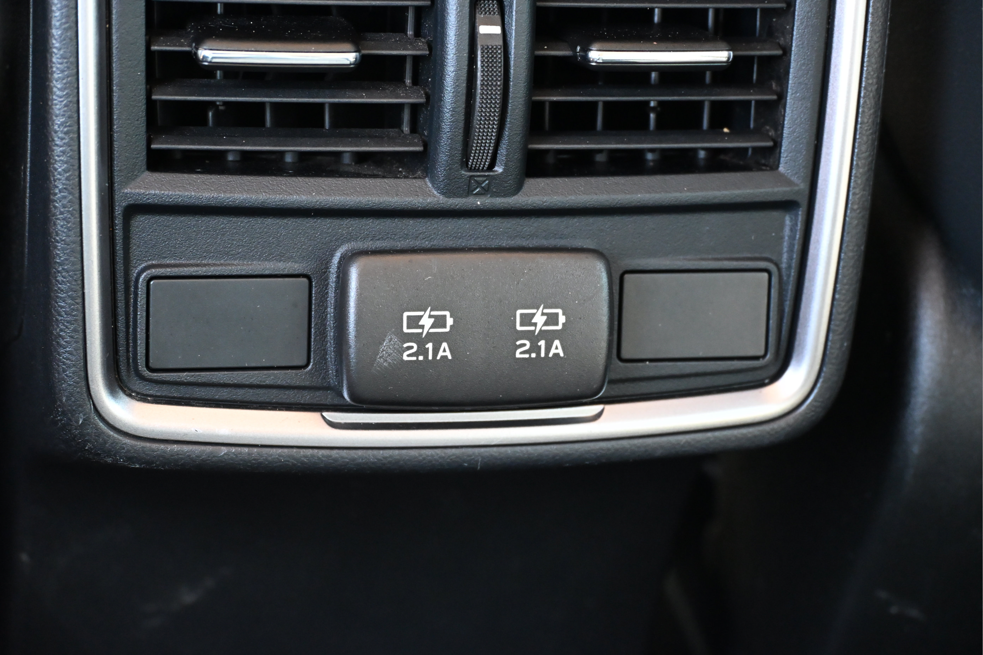 Used 2024 Subaru Forester Limited AWD/4WD image 12