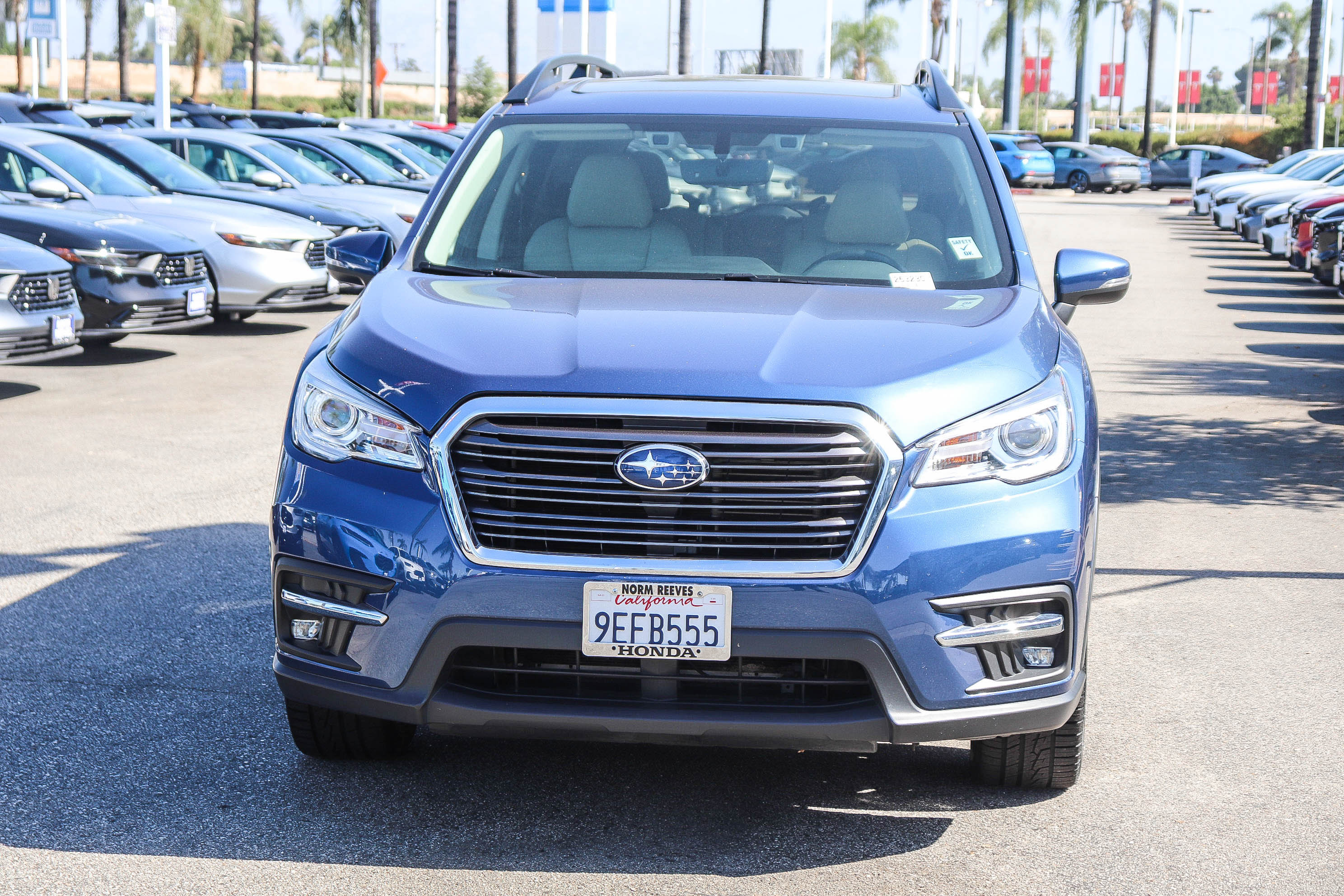 Used 2022 Subaru Ascent Limited w/ Technology Package AWD/4WD image 2