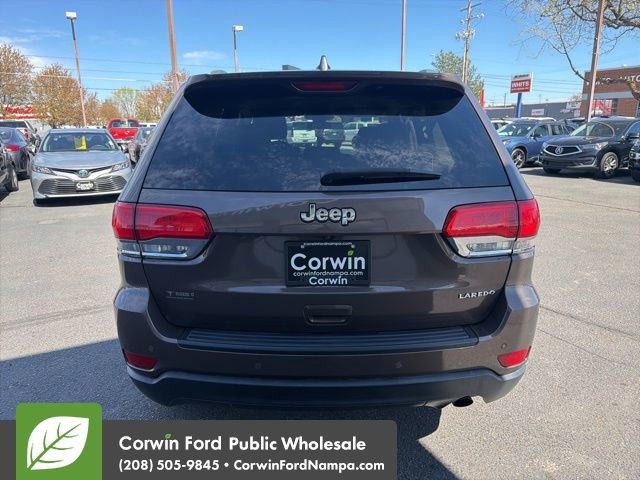 Used 2018 Jeep Grand Cherokee Laredo image 6