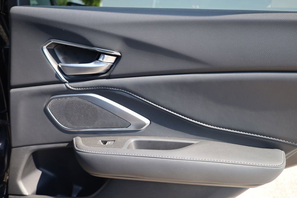 New 2025 Acura RDX SH-AWD image 31