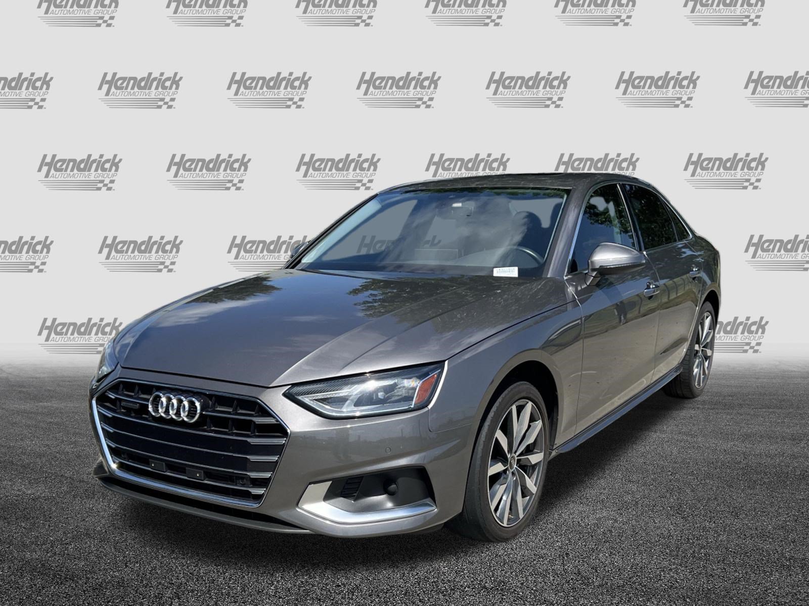 Used 2022 Audi A4 2.0T Premium w/ Convenience Package AWD/4WD image 6