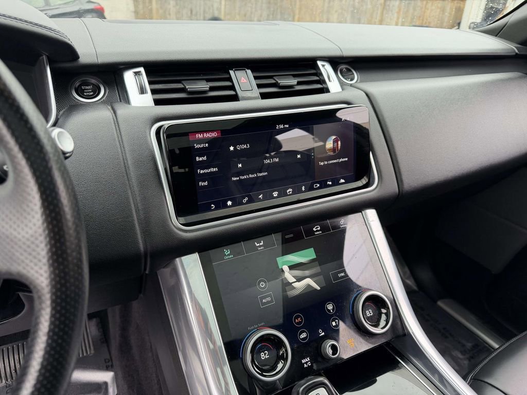 Used 2020 Land Rover Range Rover Sport HSE image 34