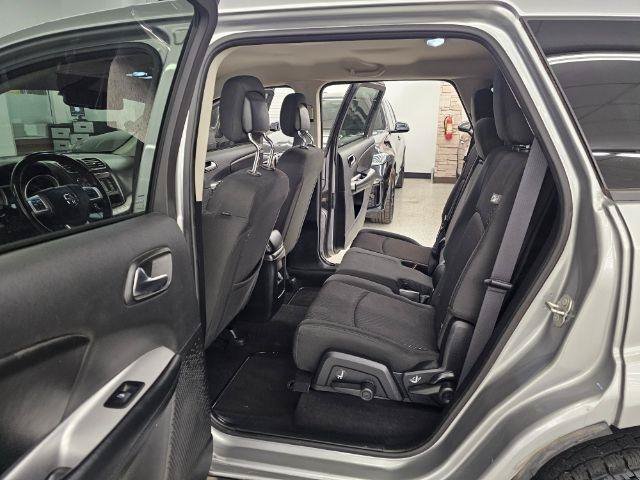 Used 2018 Dodge Journey SE w/ Connectivity Group AWD/4WD image 32