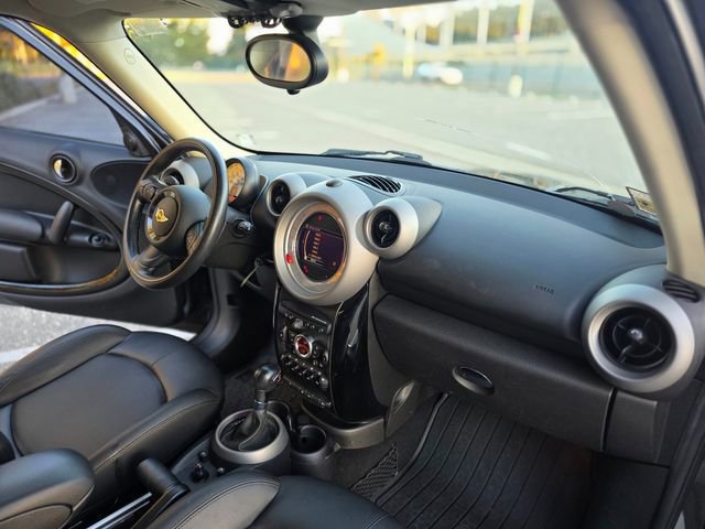 Used 2011 MINI Cooper Countryman S image 27