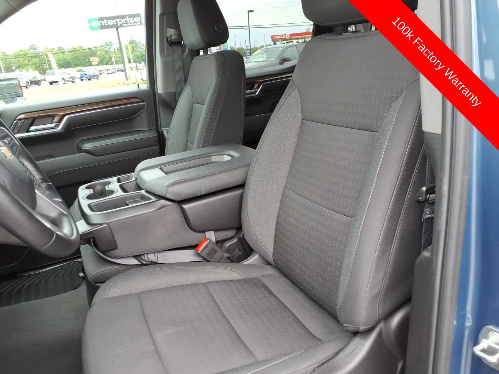 Used 2024 Chevrolet Silverado 1500 LT AWD/4WD image 18