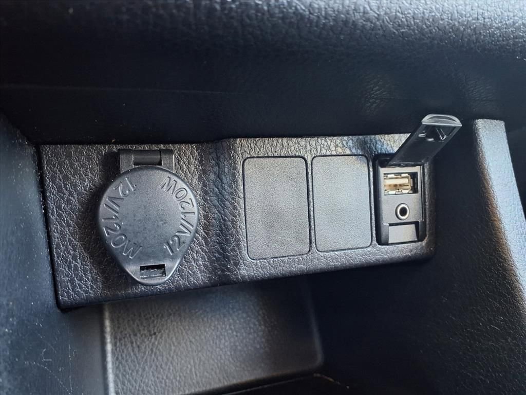 Used 2019 Toyota Corolla L image 24