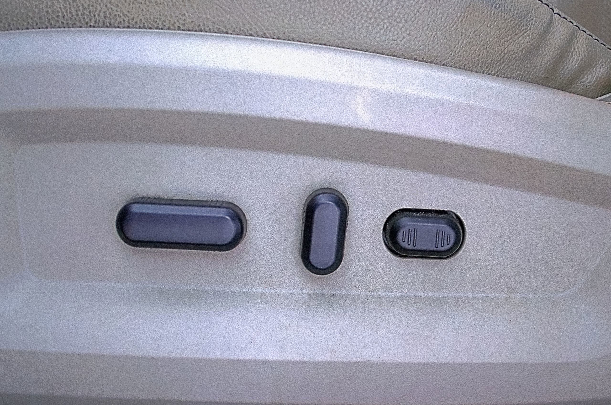 Used 2014 Ford Edge SEL w/ Equipment Group 205A image 23