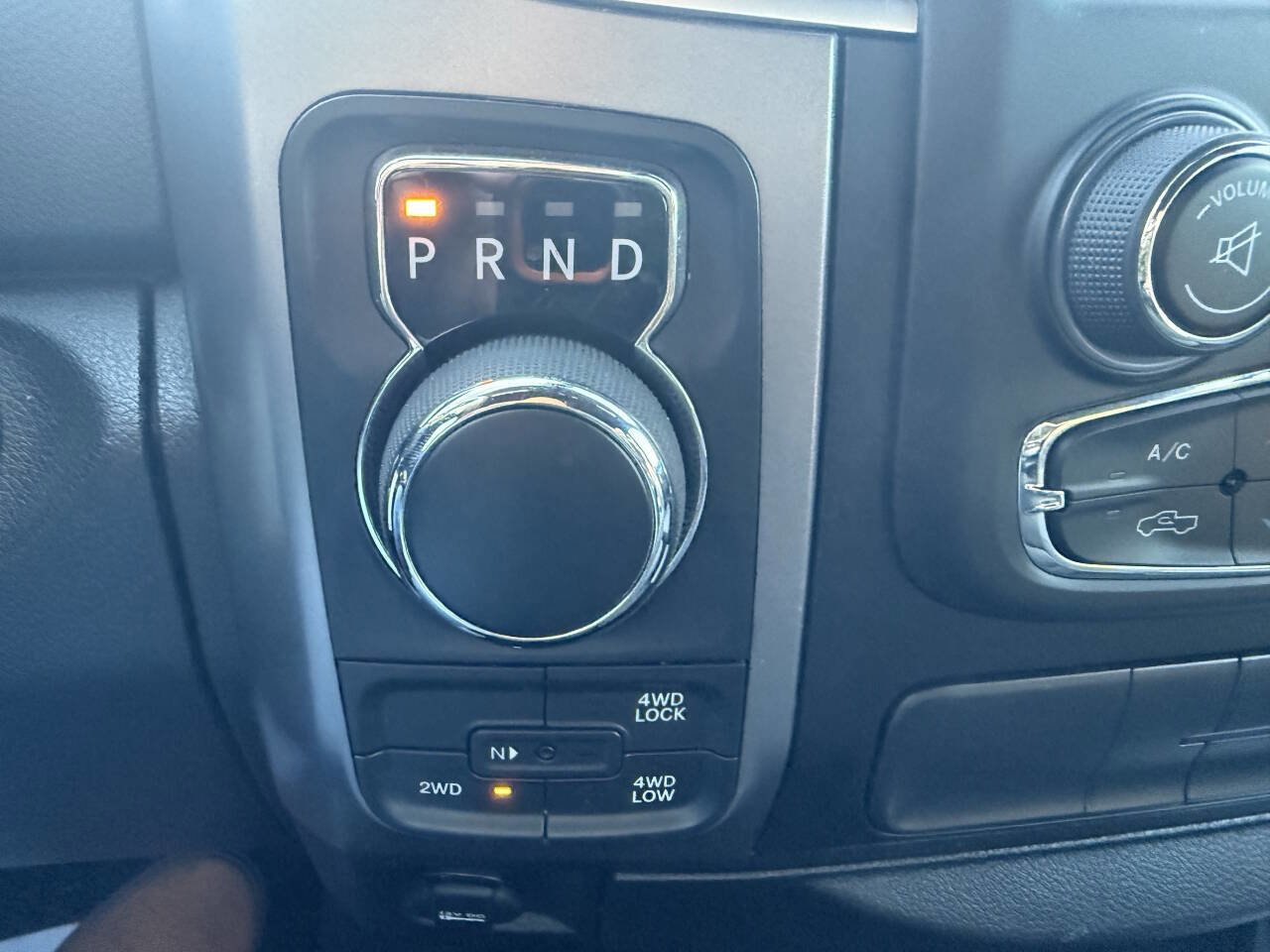 Used 2022 RAM 1500 Classic Warlock image 35