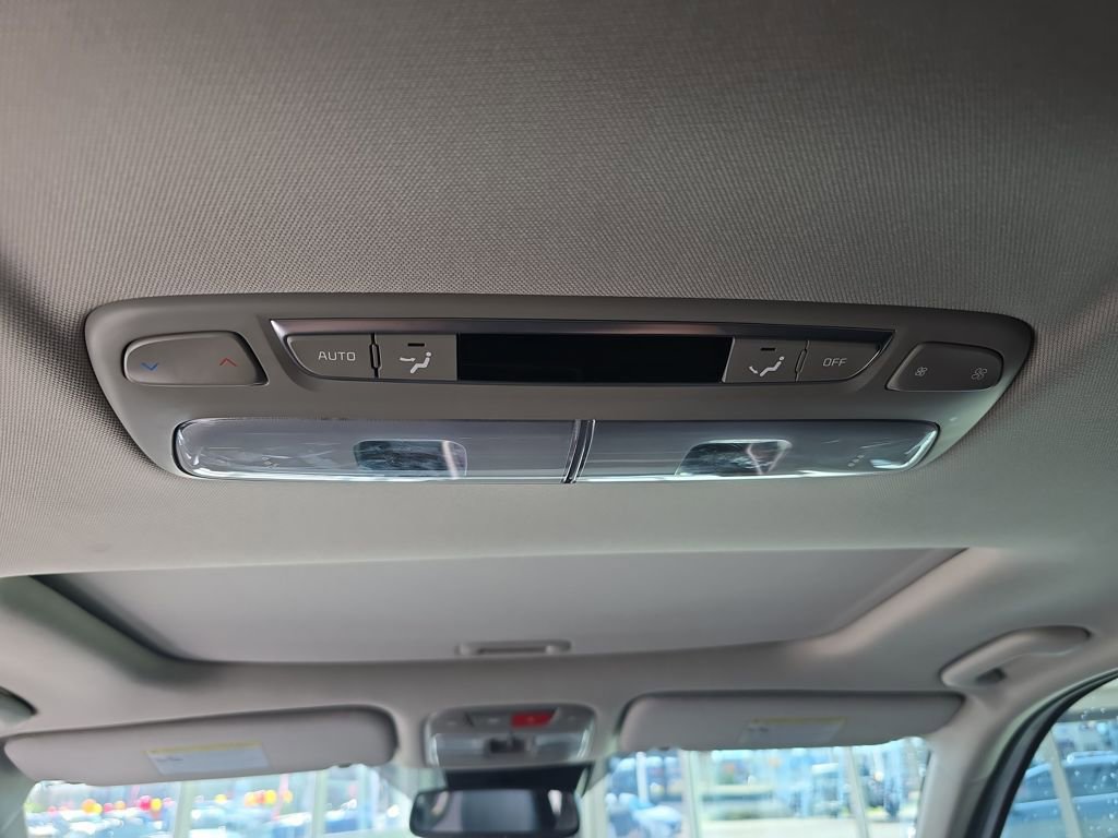 Used 2023 Kia Telluride SX image 43