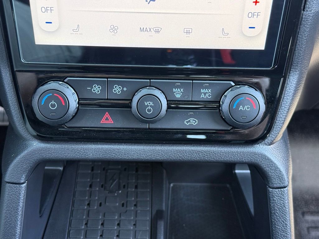 Used 2025 Ford Ranger XLT w/ Equipment Group 301A High image 28