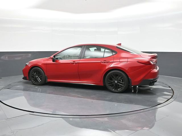 Certified 2025 Toyota Camry SE w/ Convenience Package FWD image 5