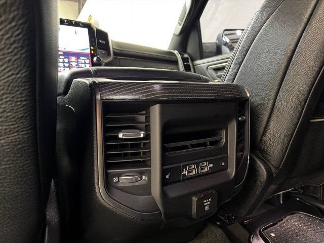Used 2019 RAM 1500 Limited AWD/4WD image 29
