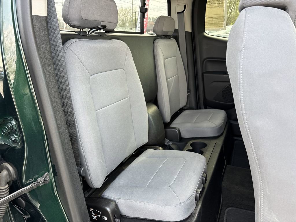 Used 2016 Chevrolet Colorado LT w/ LT Convenience Package image 28