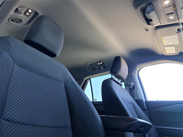 Used 2023 Ford Explorer XLT image 18