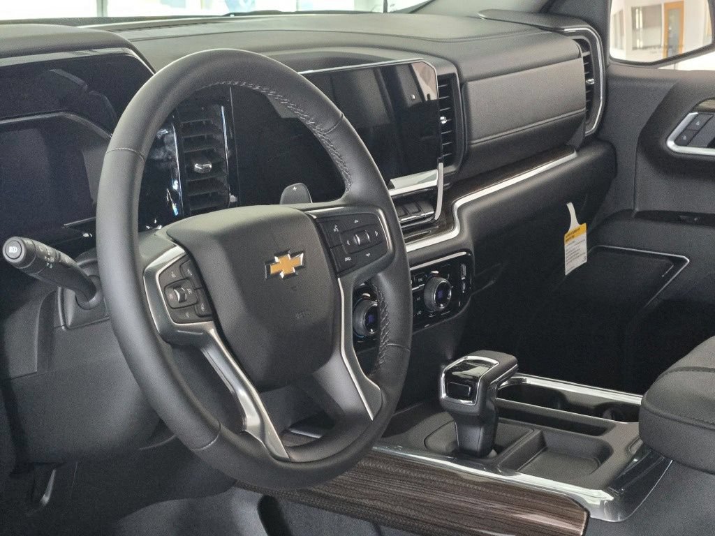 New 2026 Chevrolet Silverado 1500 LT w/ All Star Edition Plus AWD/4WD image 24