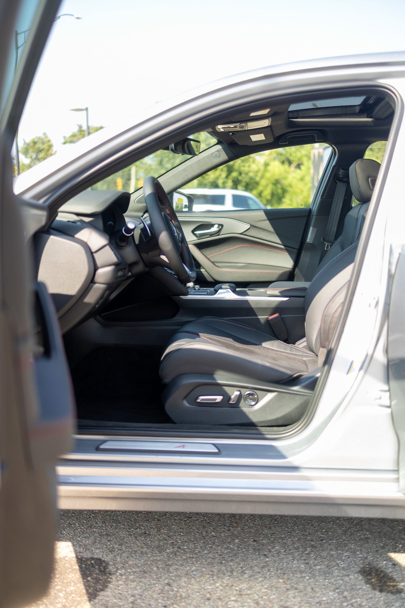 New 2025 Acura TLX SH-AWD w/ A-SPEC Pkg image 34