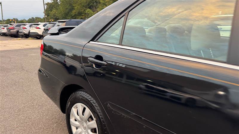 Used 2005 Toyota Camry LE FWD image 22