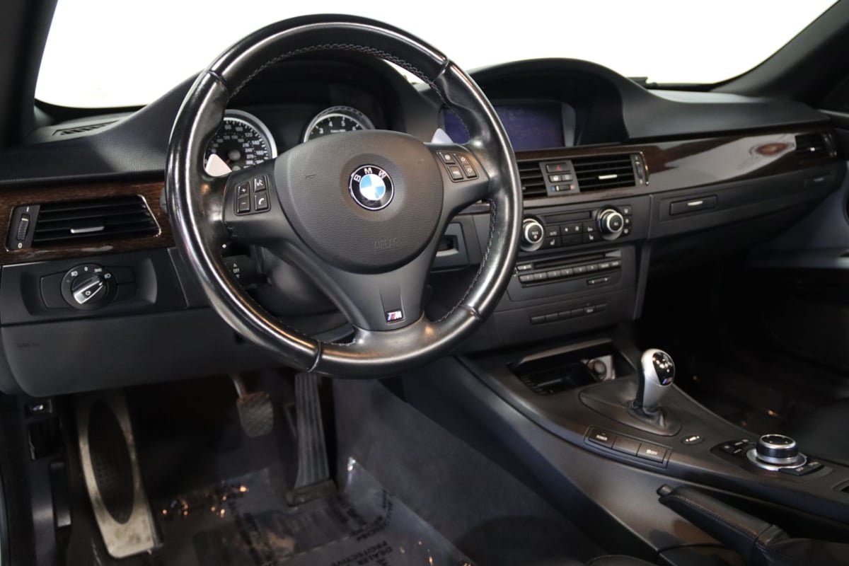 Used 2011 BMW M3 Convertible RWD image 44