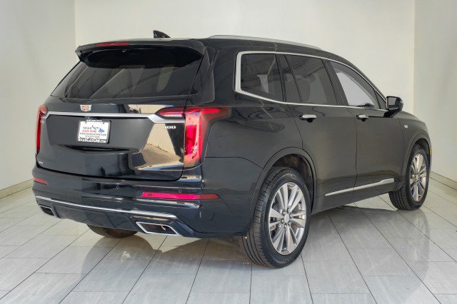 Used 2023 Cadillac XT6 Premium Luxury AWD/4WD image 6