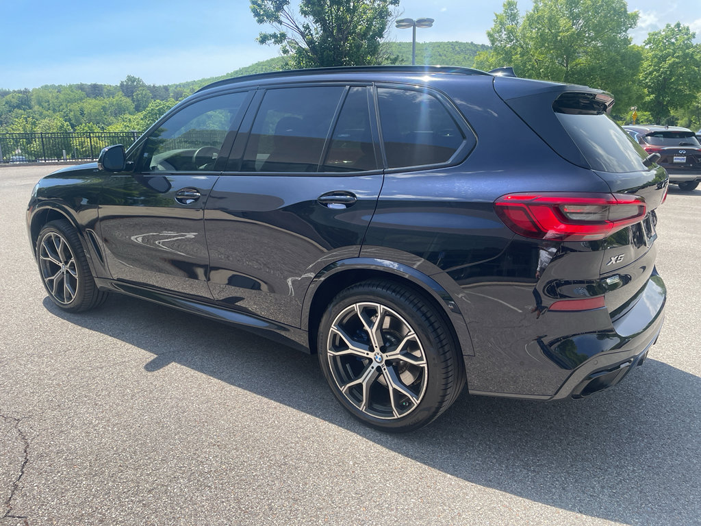 Used 2020 BMW X5 xDrive40i w/ M Sport Package AWD/4WD image 6