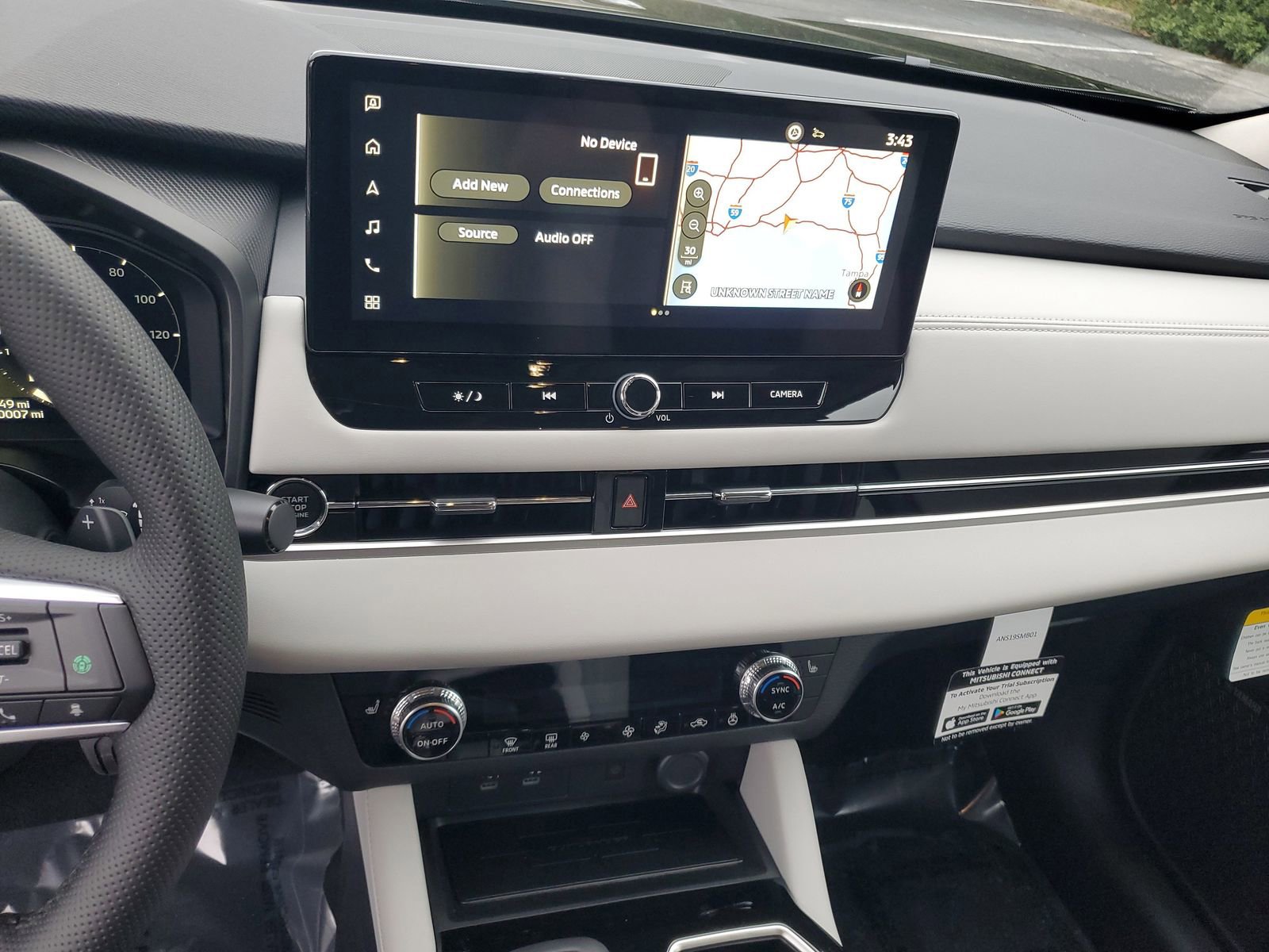 New 2026 Mitsubishi Outlander SE image 15