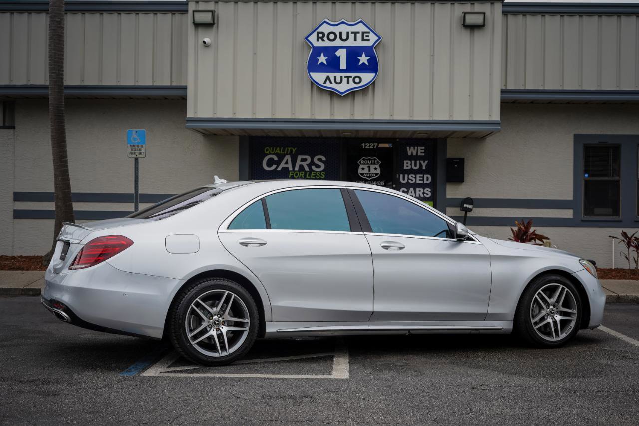 Used 2018 Mercedes-Benz S 560 Sedan image 4