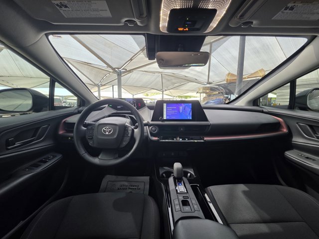 Used 2023 Toyota Prius Prime SE image 17