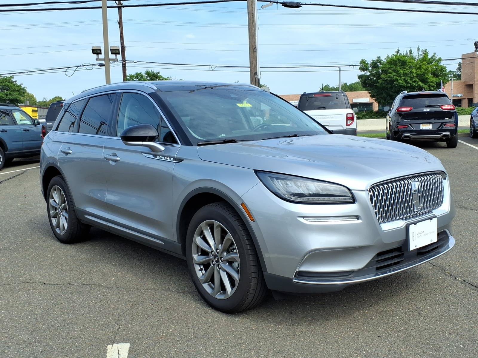 Used 2022 Lincoln Corsair AWD w/ Premium Package image 1