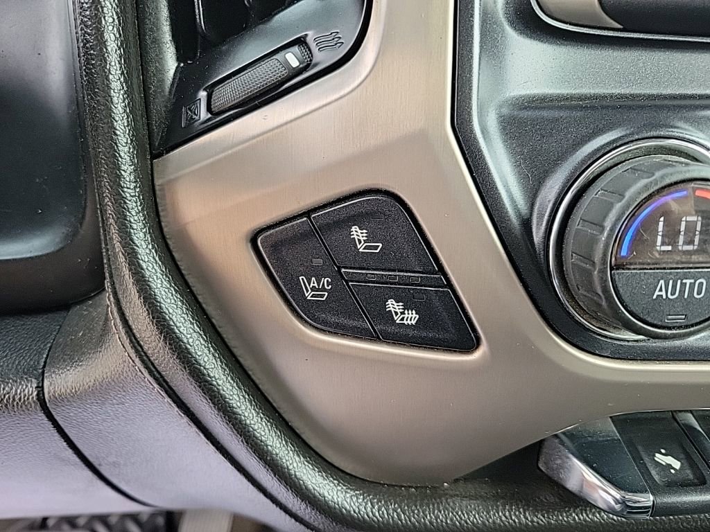 Used 2015 GMC Sierra 3500 Denali image 17