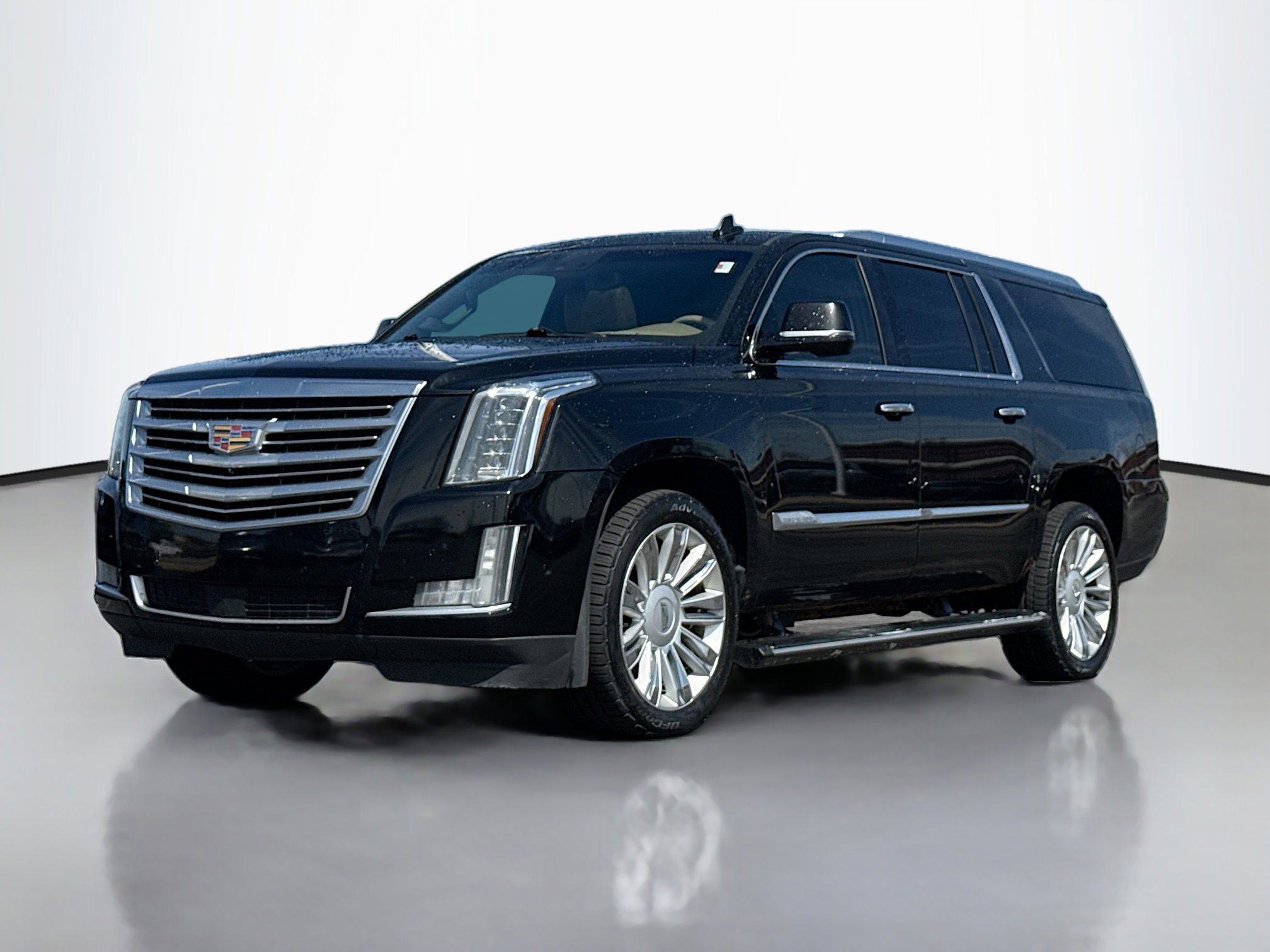 Used 2018 Cadillac Escalade ESV Platinum image 15