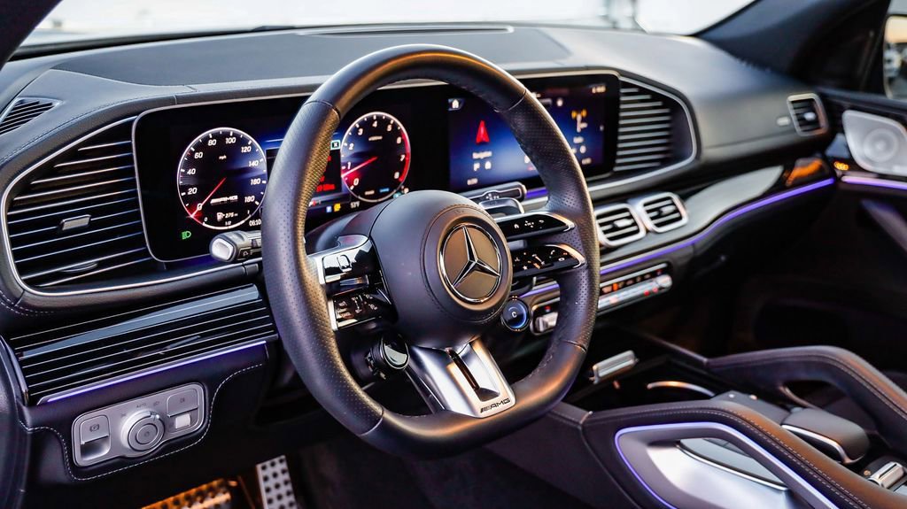 Used 2025 Mercedes-Benz GLE 53 AMG 4MATIC image 24