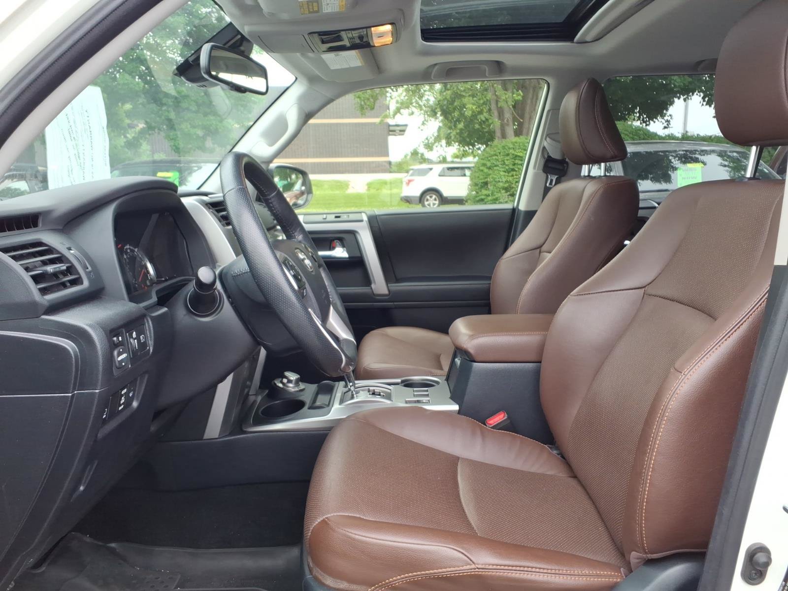 Used 2023 Toyota 4Runner Limited AWD/4WD image 26