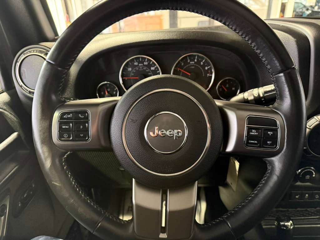 Used 2018 Jeep Wrangler Altitude image 11