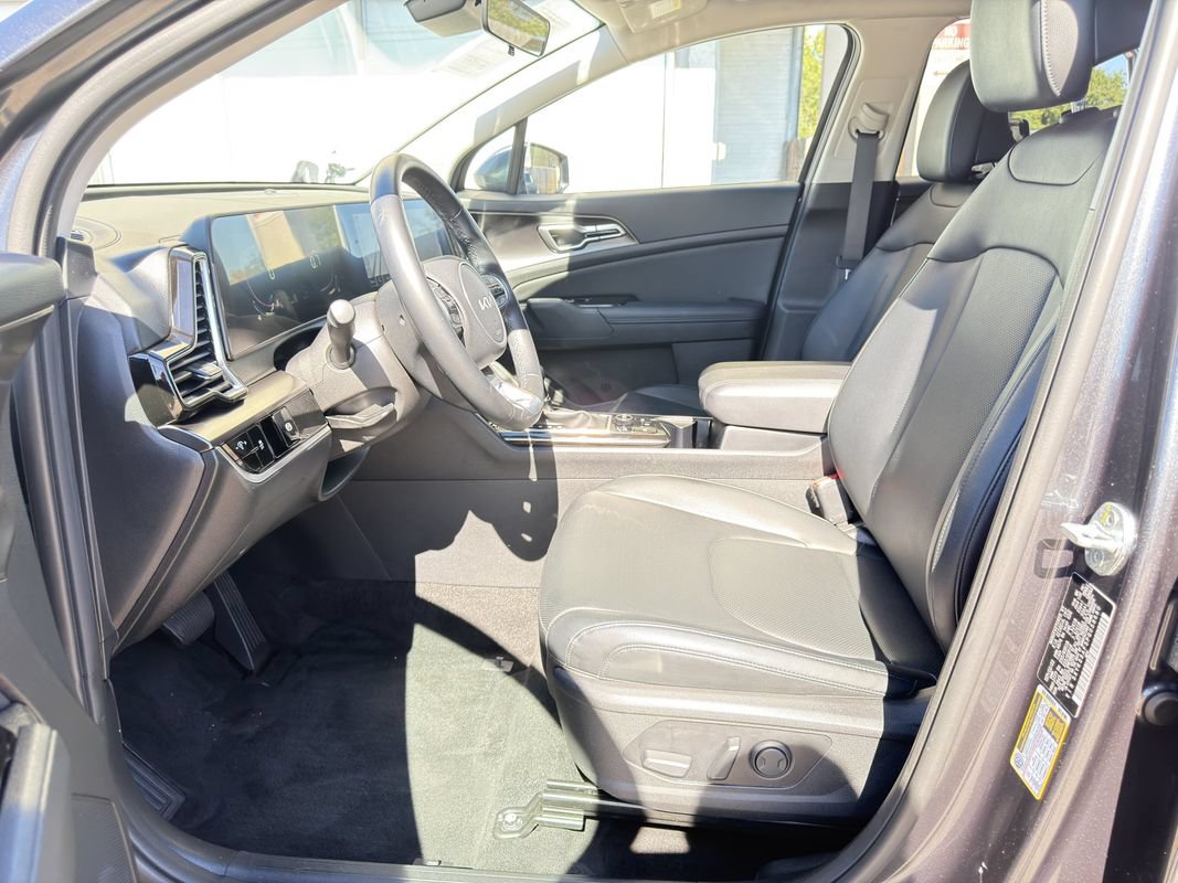Used 2023 Kia Sportage EX FWD image 30