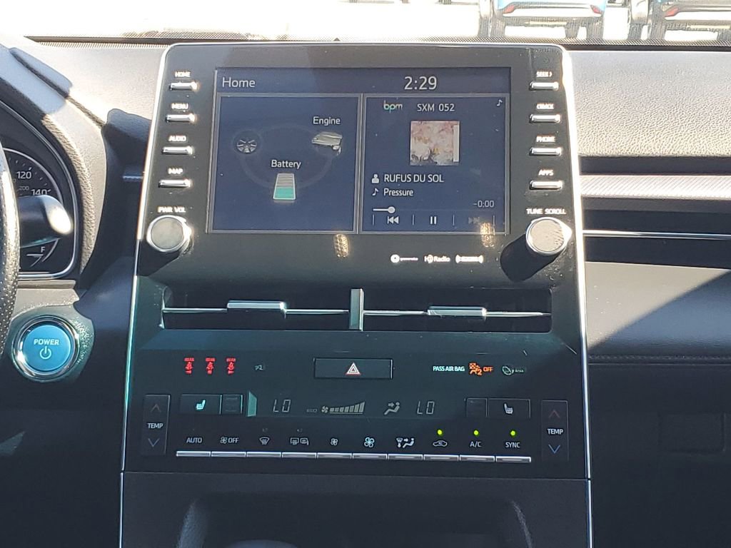 Used 2020 Toyota Avalon XSE image 28
