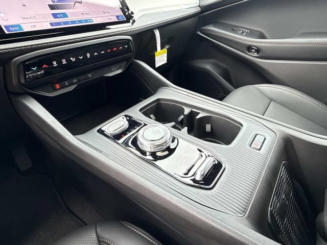 New 2026 Jeep Cherokee Limited AWD/4WD image 16