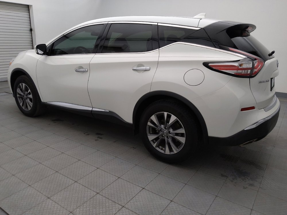 Used 2017 Nissan Murano S image 3