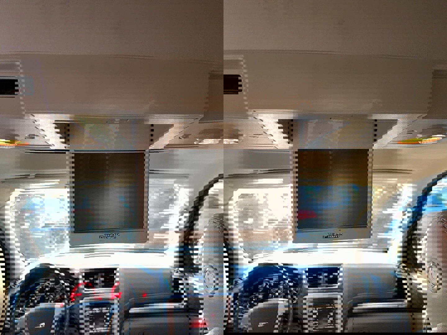 Used 2015 GMC Acadia Denali image 15