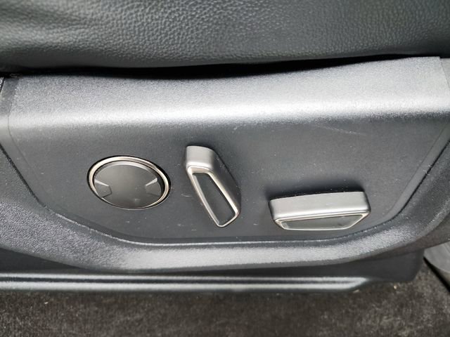 Used 2019 Ford F150 Raptor w/ Equipment Group 802A Luxury image 47