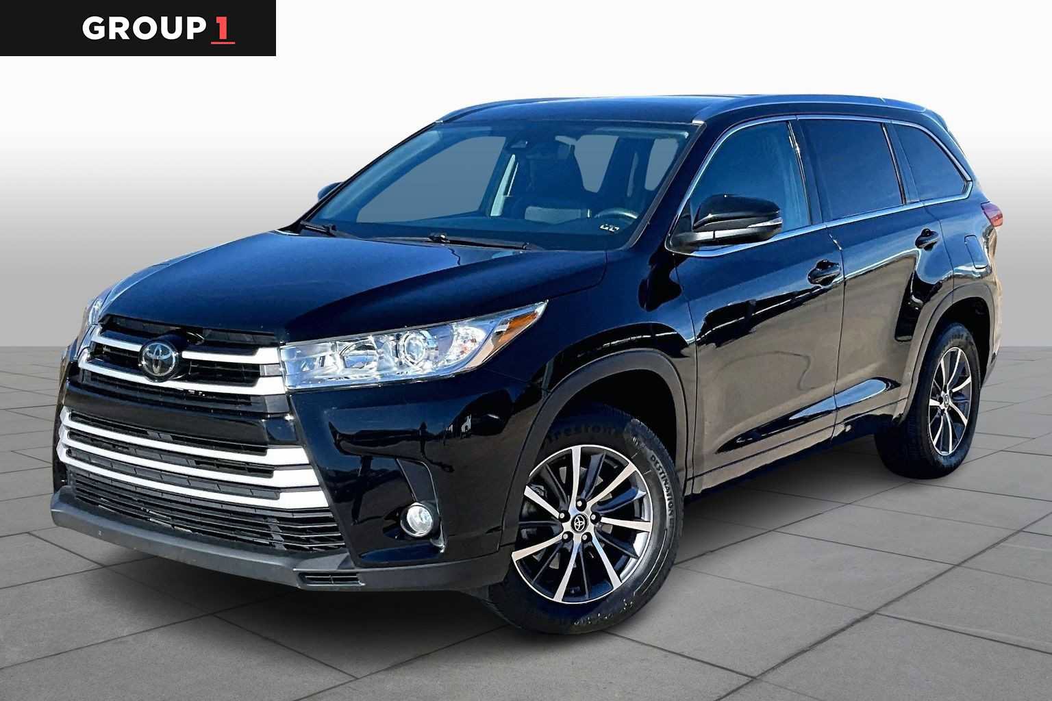 Used 2018 Toyota Highlander XLE image 1