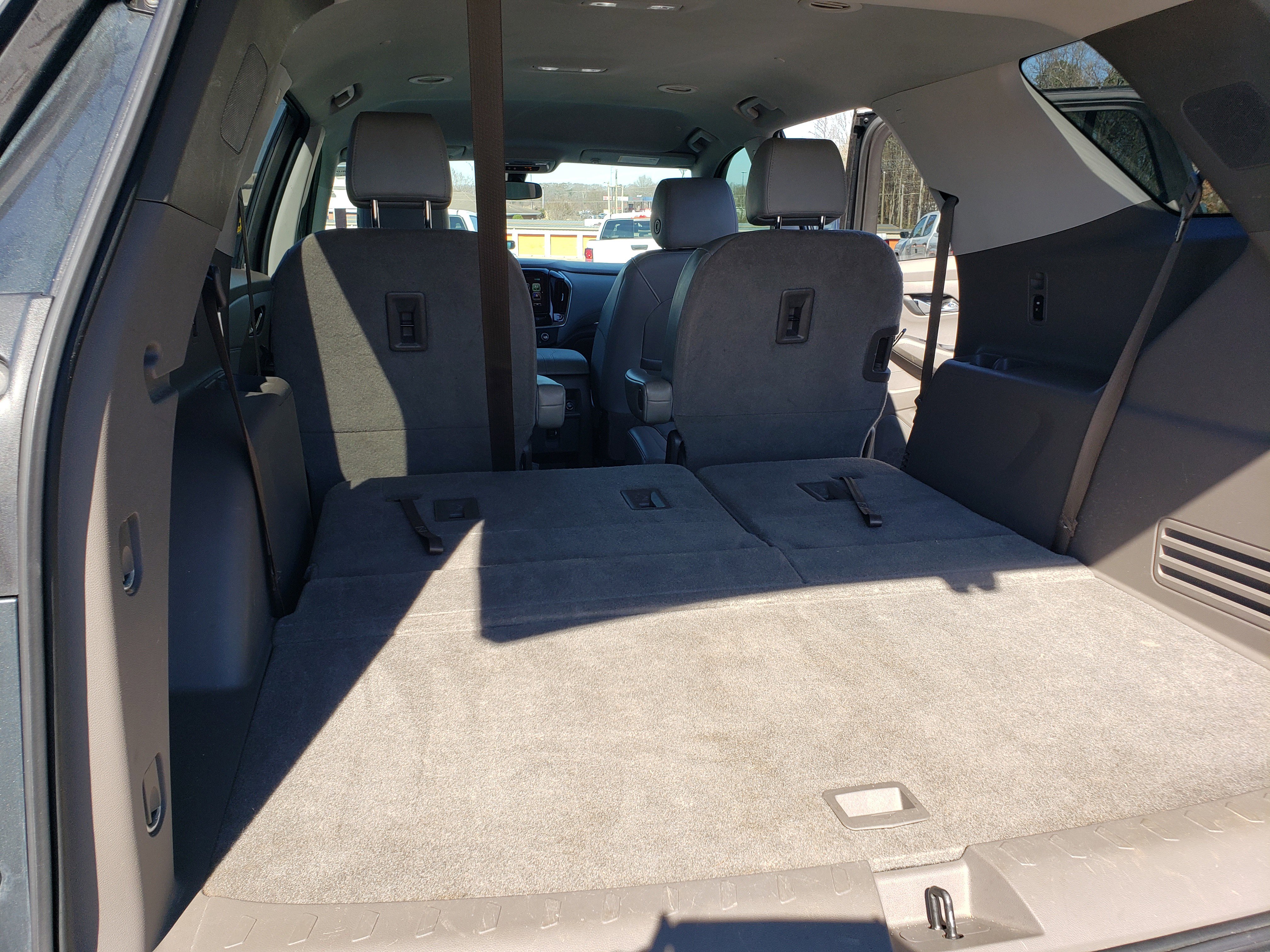 Used 2019 Chevrolet Traverse LT image 7