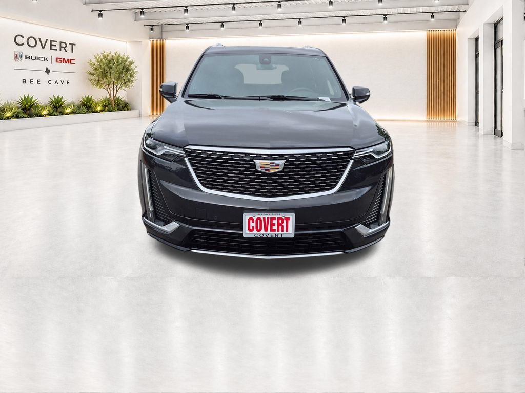 Used 2020 Cadillac XT6 Premium Luxury FWD image 3