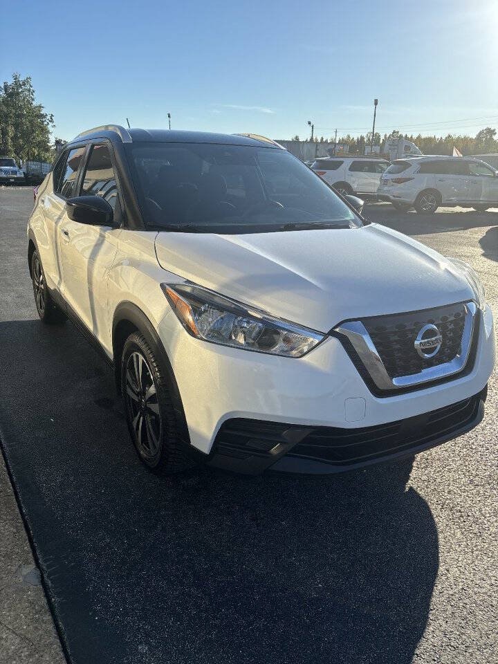 Used 2020 Nissan Kicks SV FWD image 8