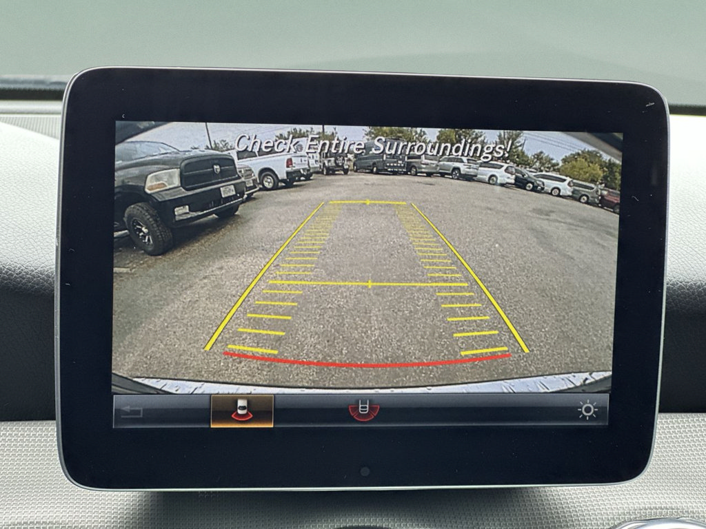 Used 2018 Mercedes-Benz GLA 250 image 41