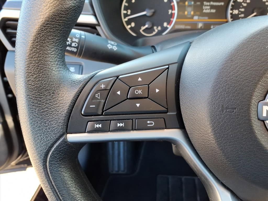 Used 2024 Nissan Altima 2.5 SV image 15